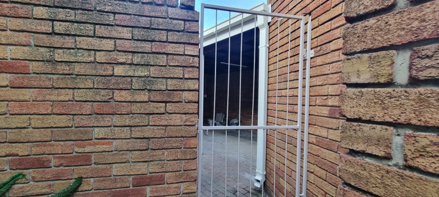 2 Bedroom Property for Sale in Navalsig Free State